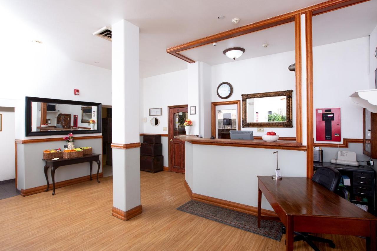 The Rialto Hotel Laredo Luaran gambar